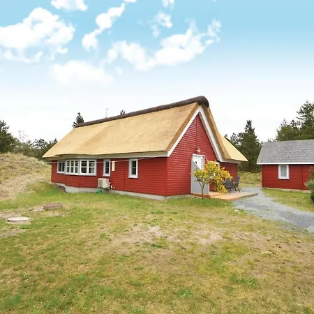 A Hveyselsvej With Shower And Fireplace Dom wakacyjny Romo