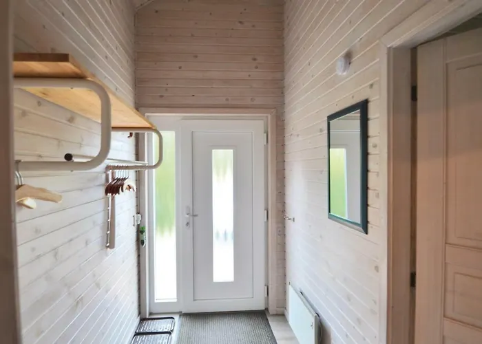 A Hveyselsvej With Shower And Fireplace Romo